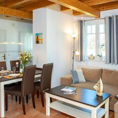 Seepferdchen, 16a, Haus Zingst 16a *