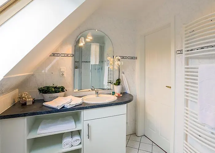Hébergement de vacances Seepferdchen, 16a, Haus Zingst 16a *